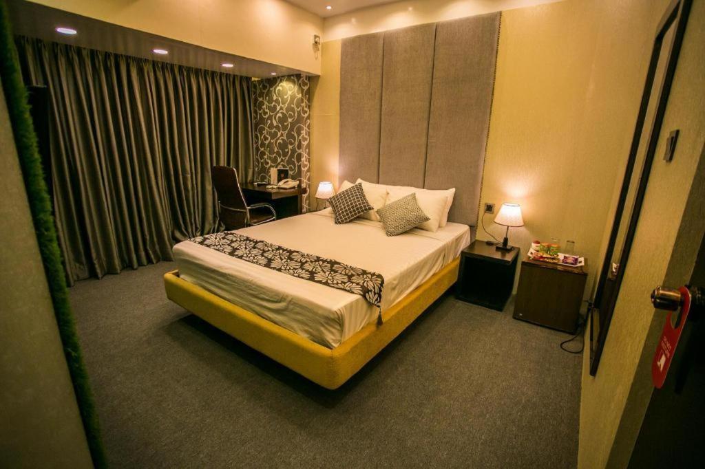 Tropical Daisy Hotel Dhaka Exterior photo