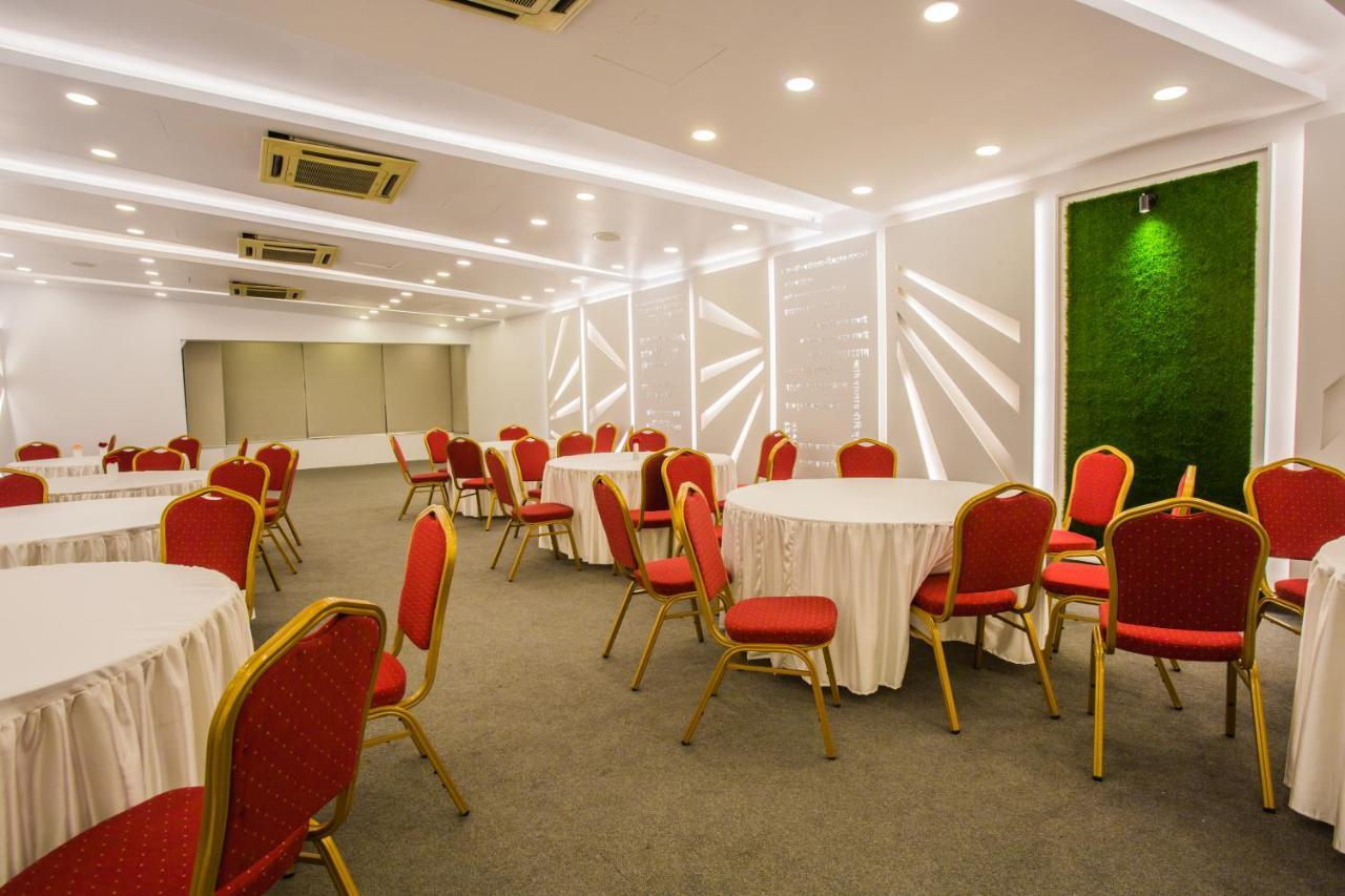 Tropical Daisy Hotel Dhaka Exterior photo